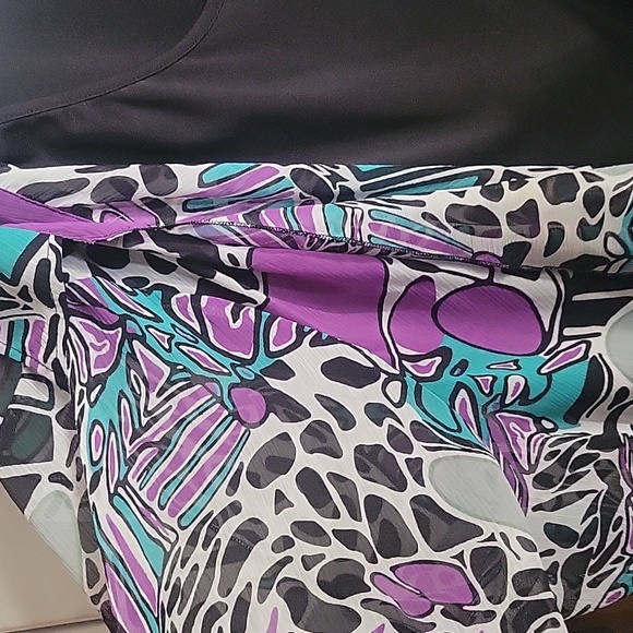 Essentials Plus Size Tank Top with Sheer Patterned Jacket Combo - Picture 3 of 4